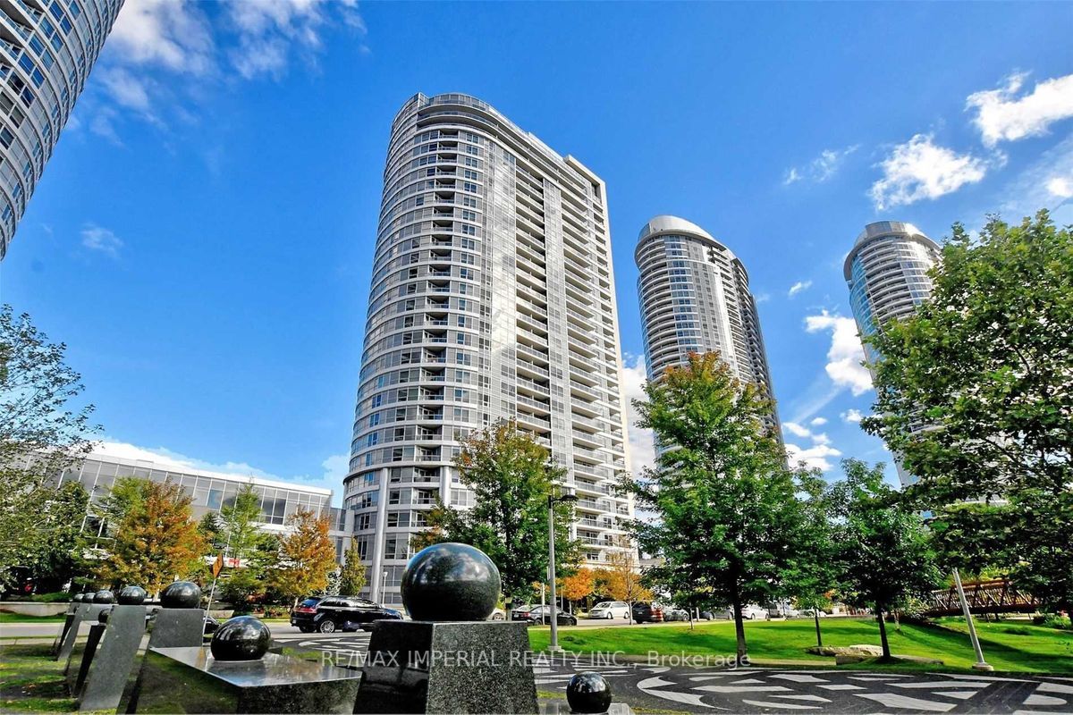 151 Village Green Sq, #2609