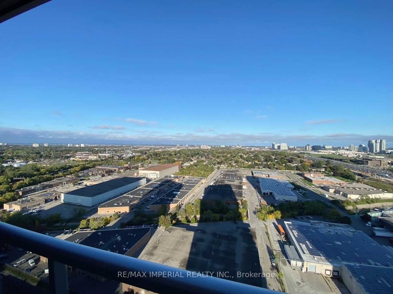 151 Village Green Sq, #2609