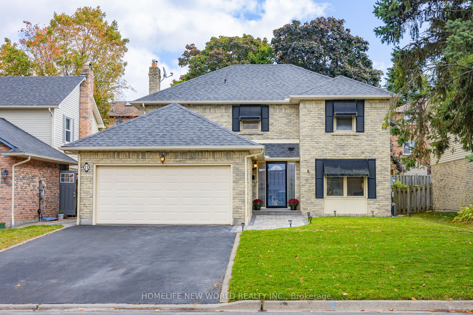 11 Hialeah Cres