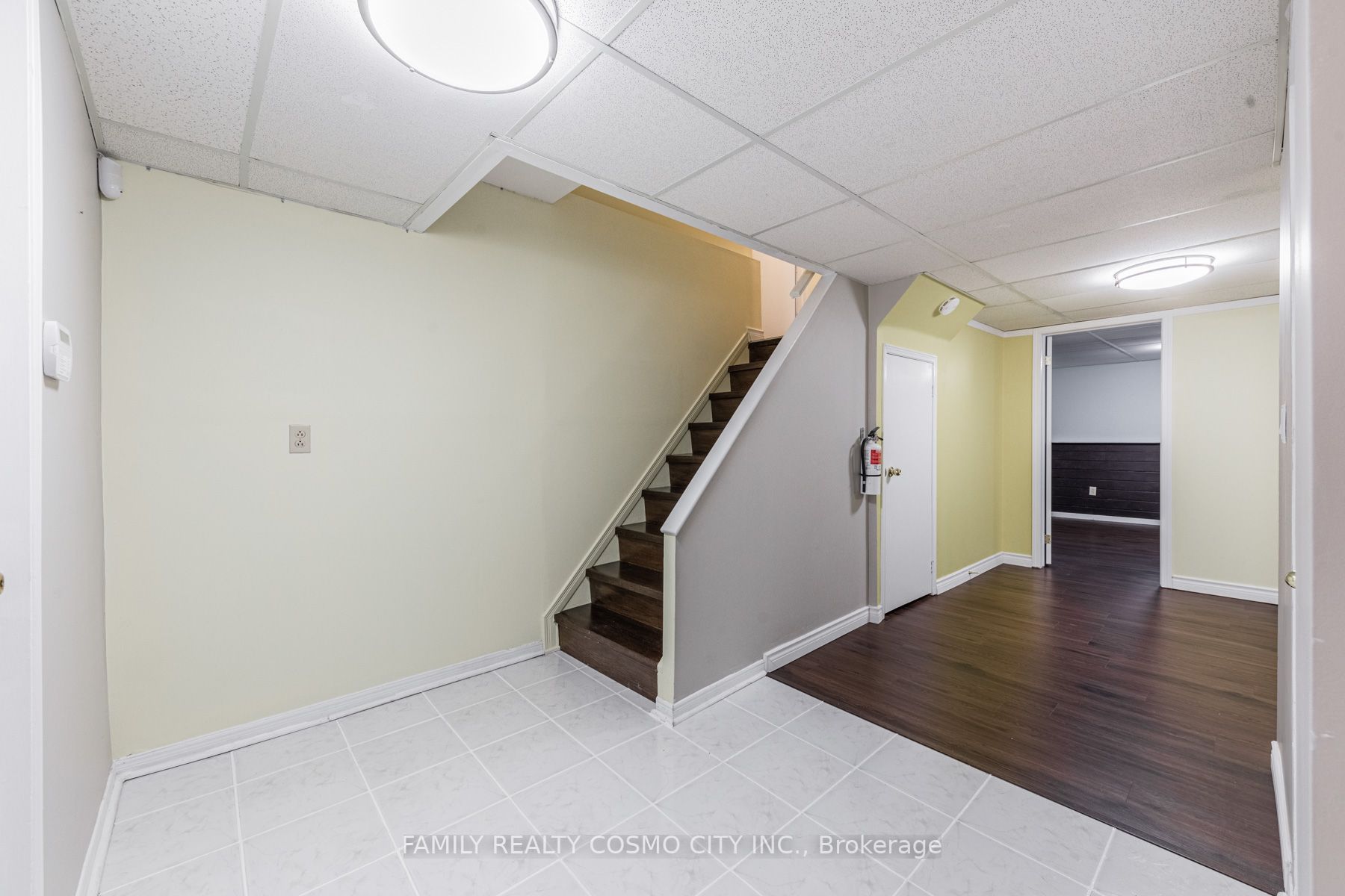 208 Wintermute Blvd