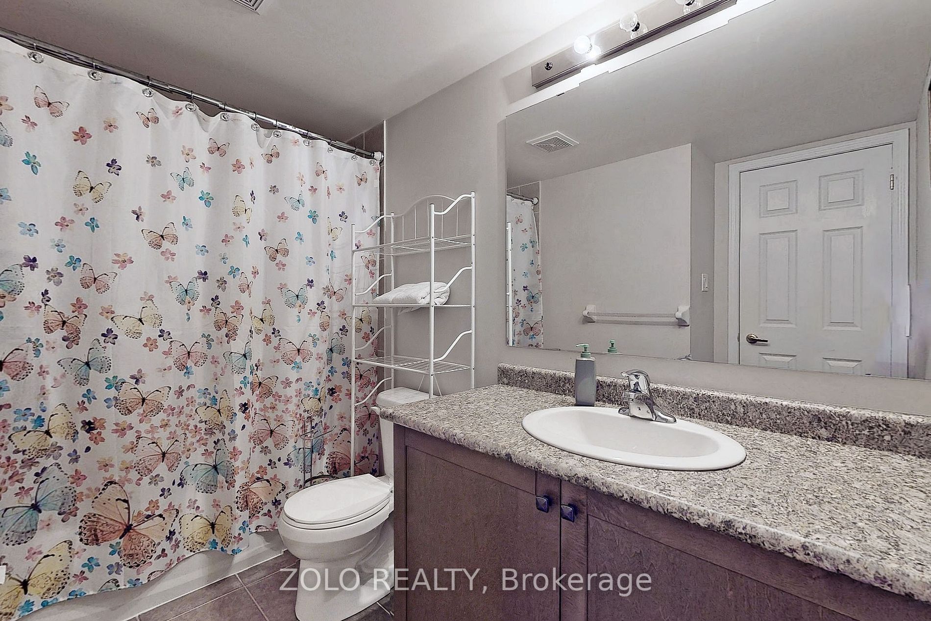 182 Kingston Rd W, #60