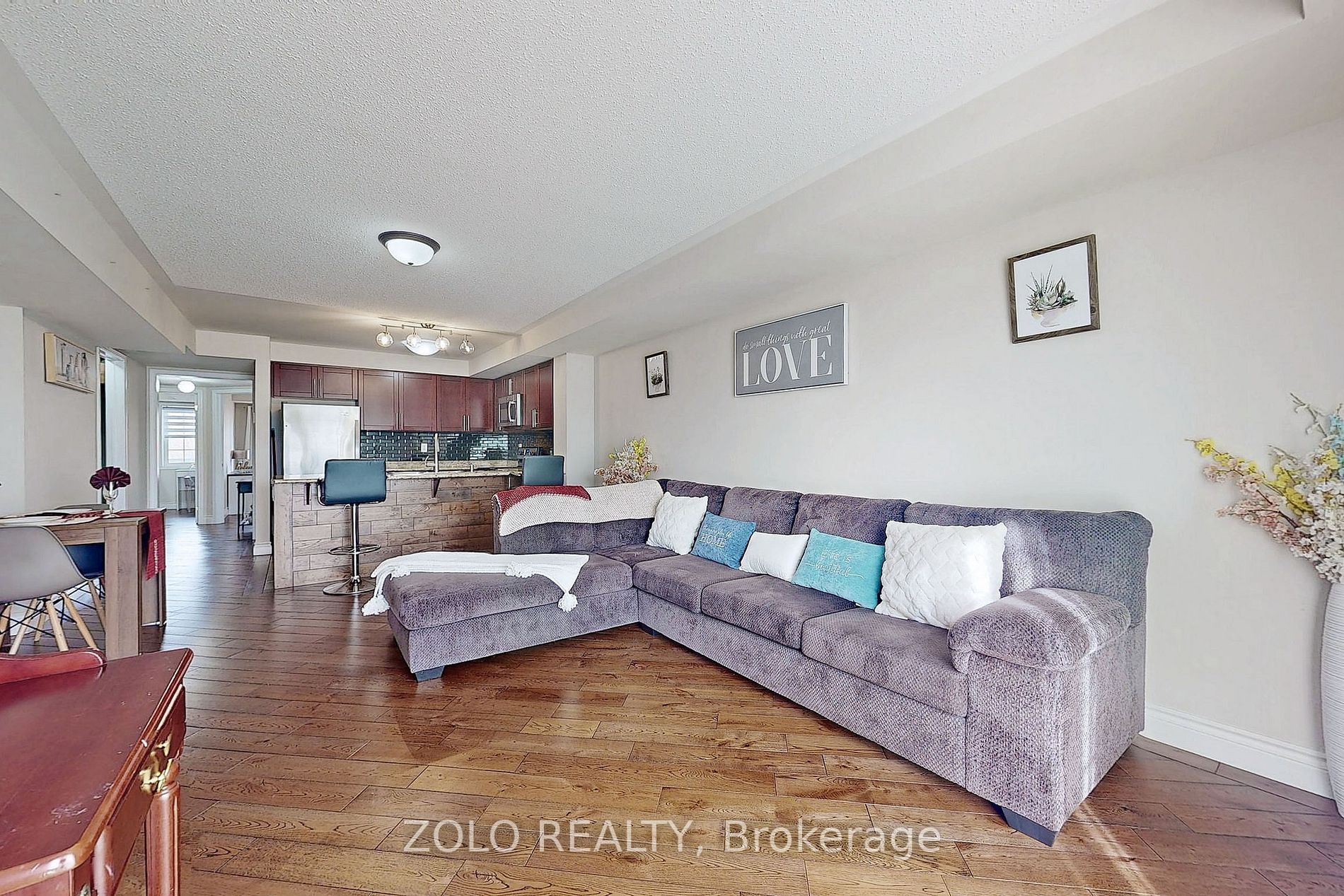 182 Kingston Road W, #60