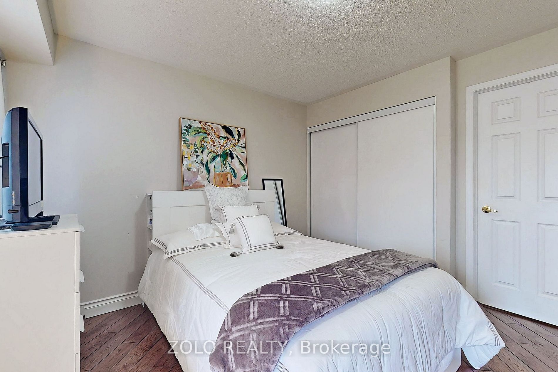 182 Kingston Road W, #60