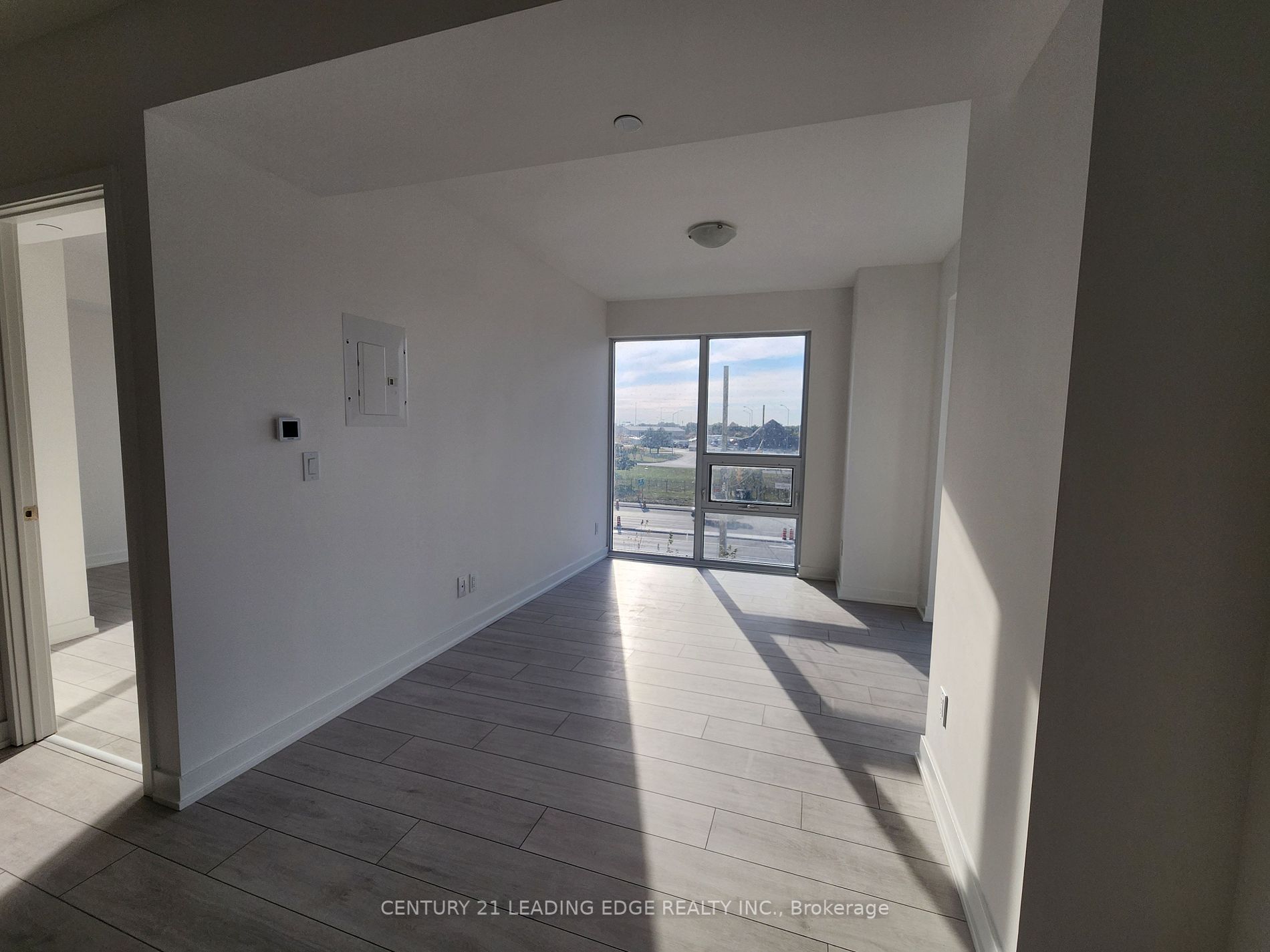 2033 Kennedy Rd, #303