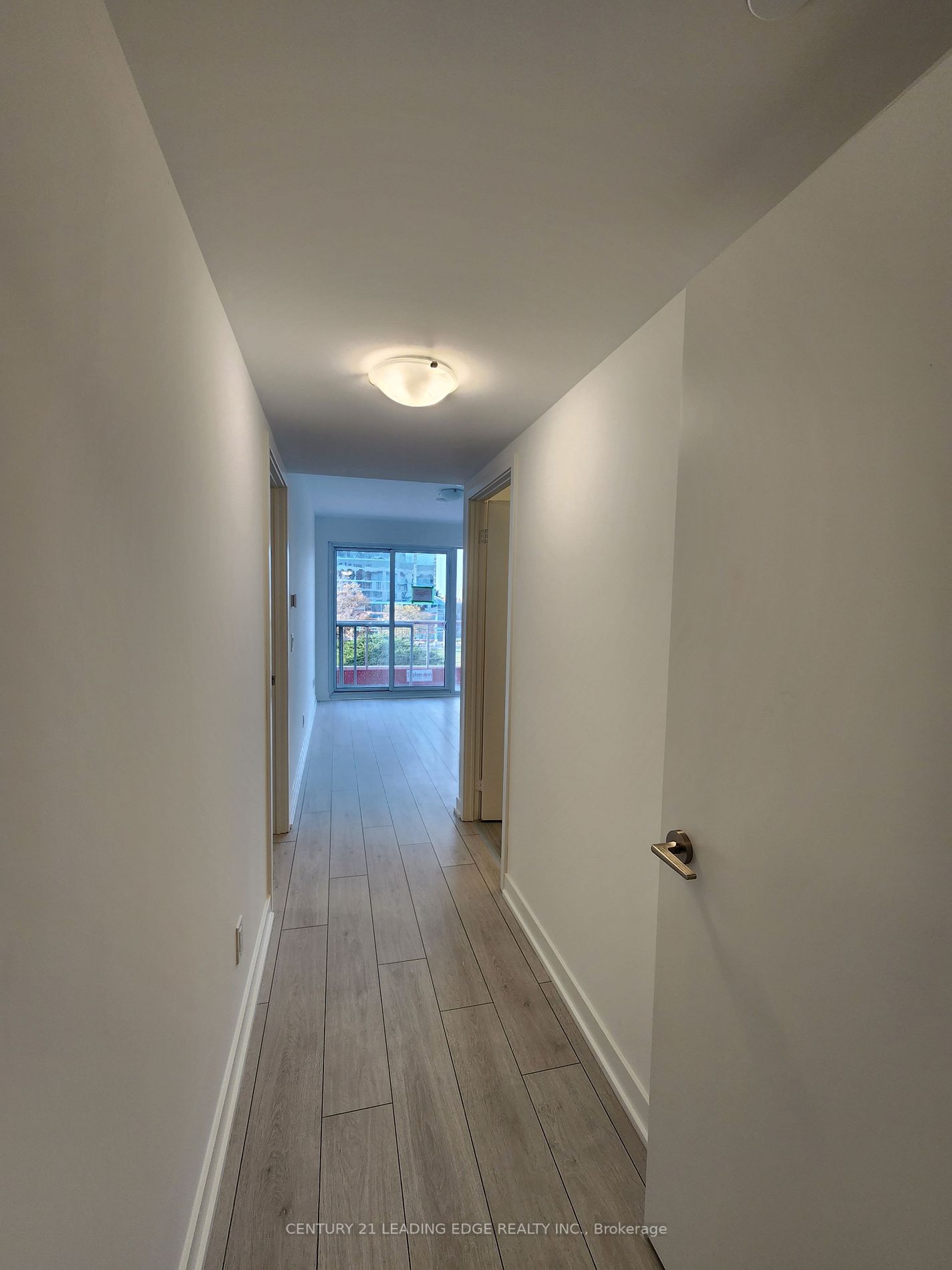 2033 Kennedy Rd, #303