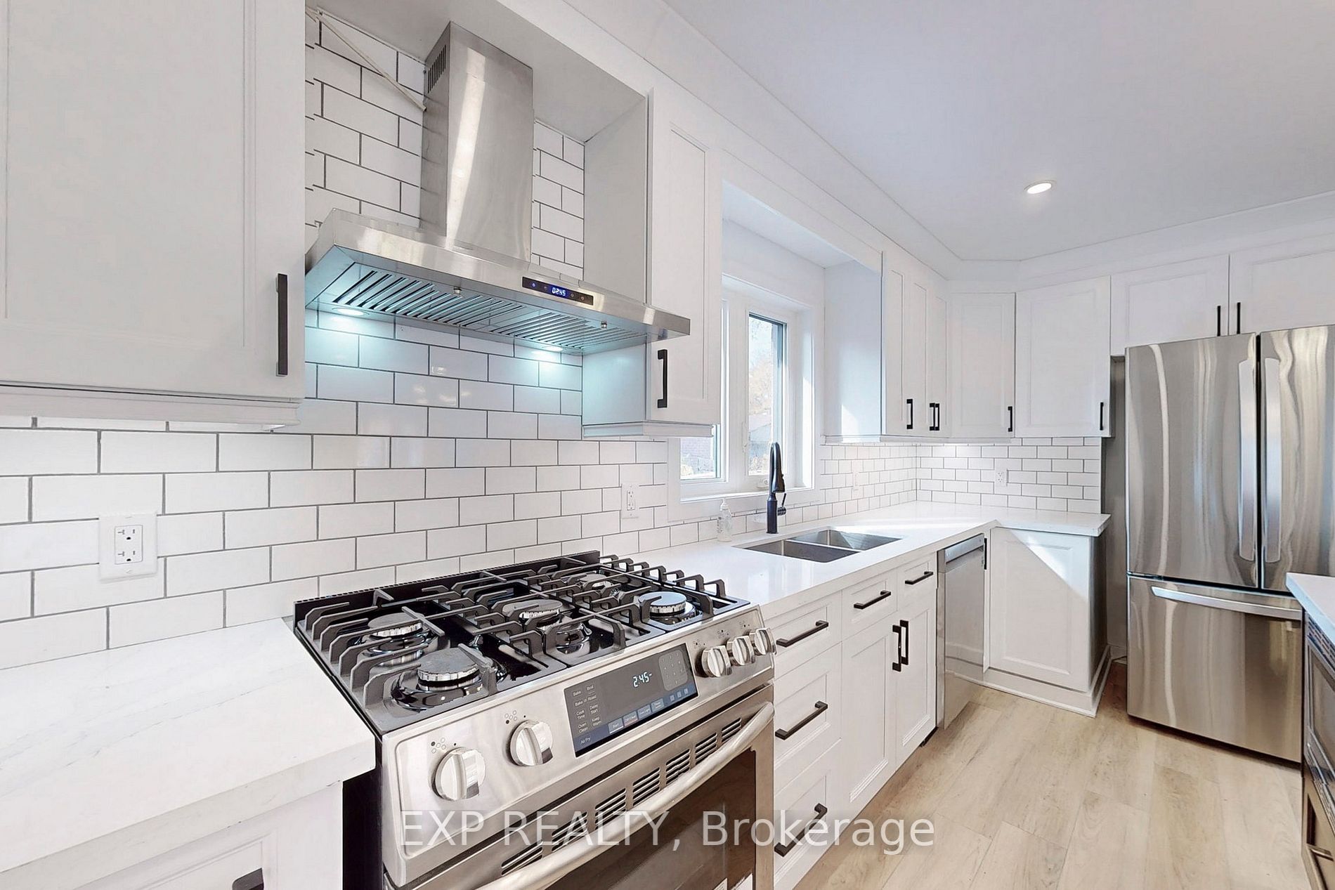 163 Toynbee Tr, #Main