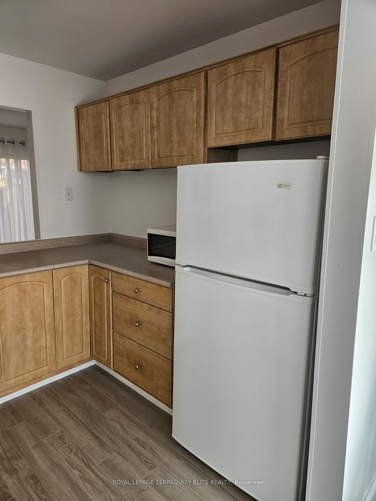70 Cass Ave, #183