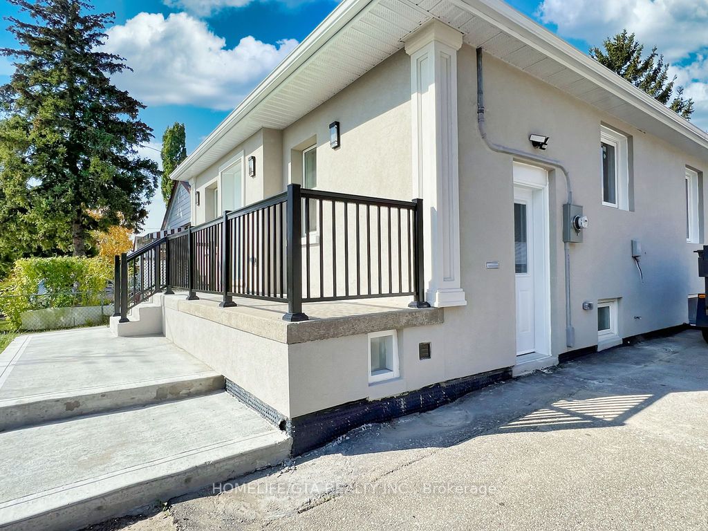 24 Tansley Avenue, #Upper