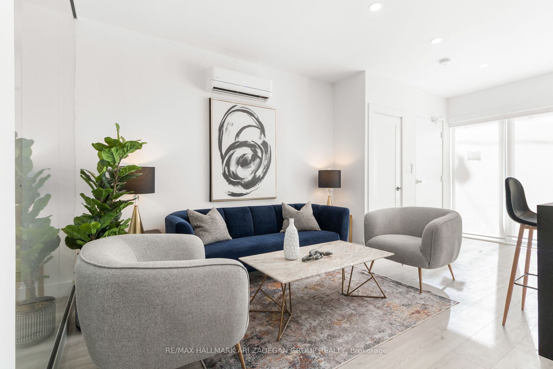 16 Minto St, #1