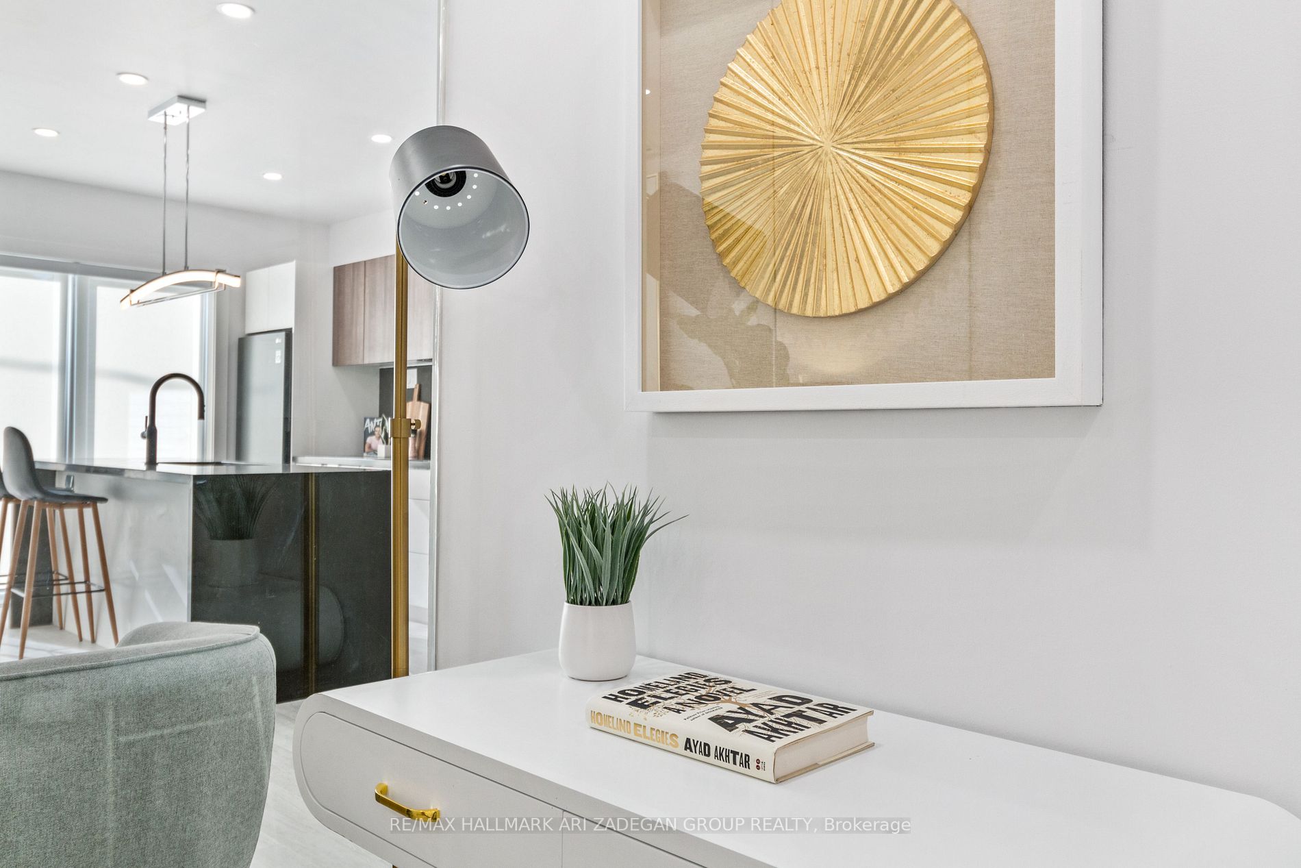 16 Minto St, #1