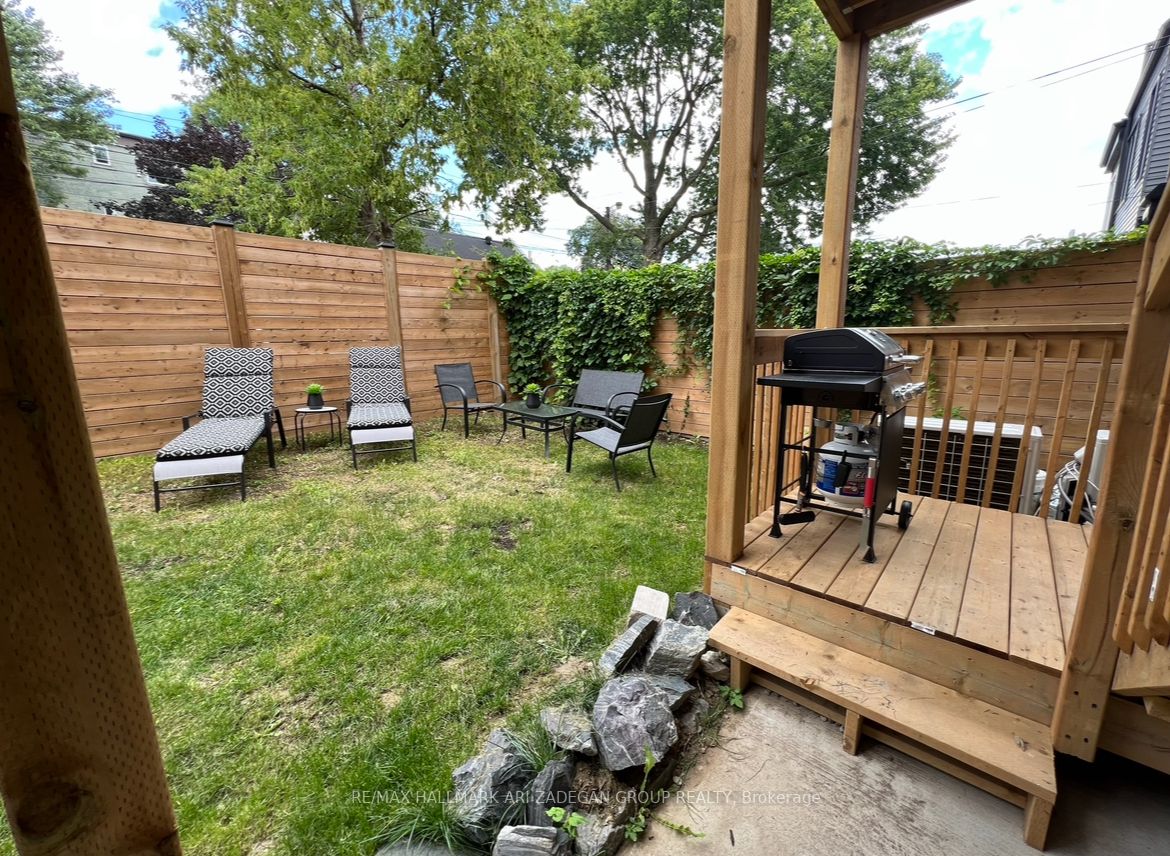 16 Minto St, #1