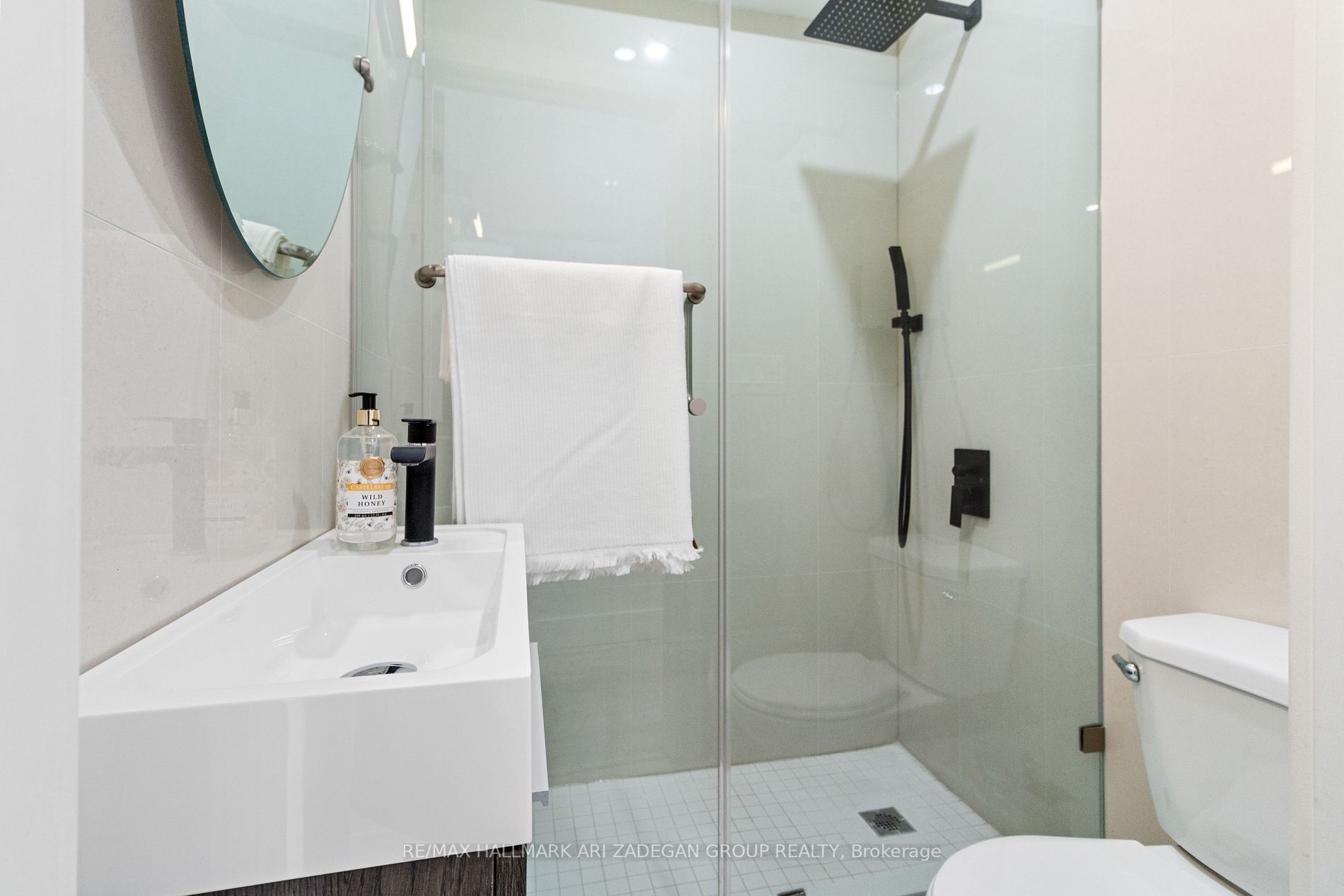 16 Minto St, #1