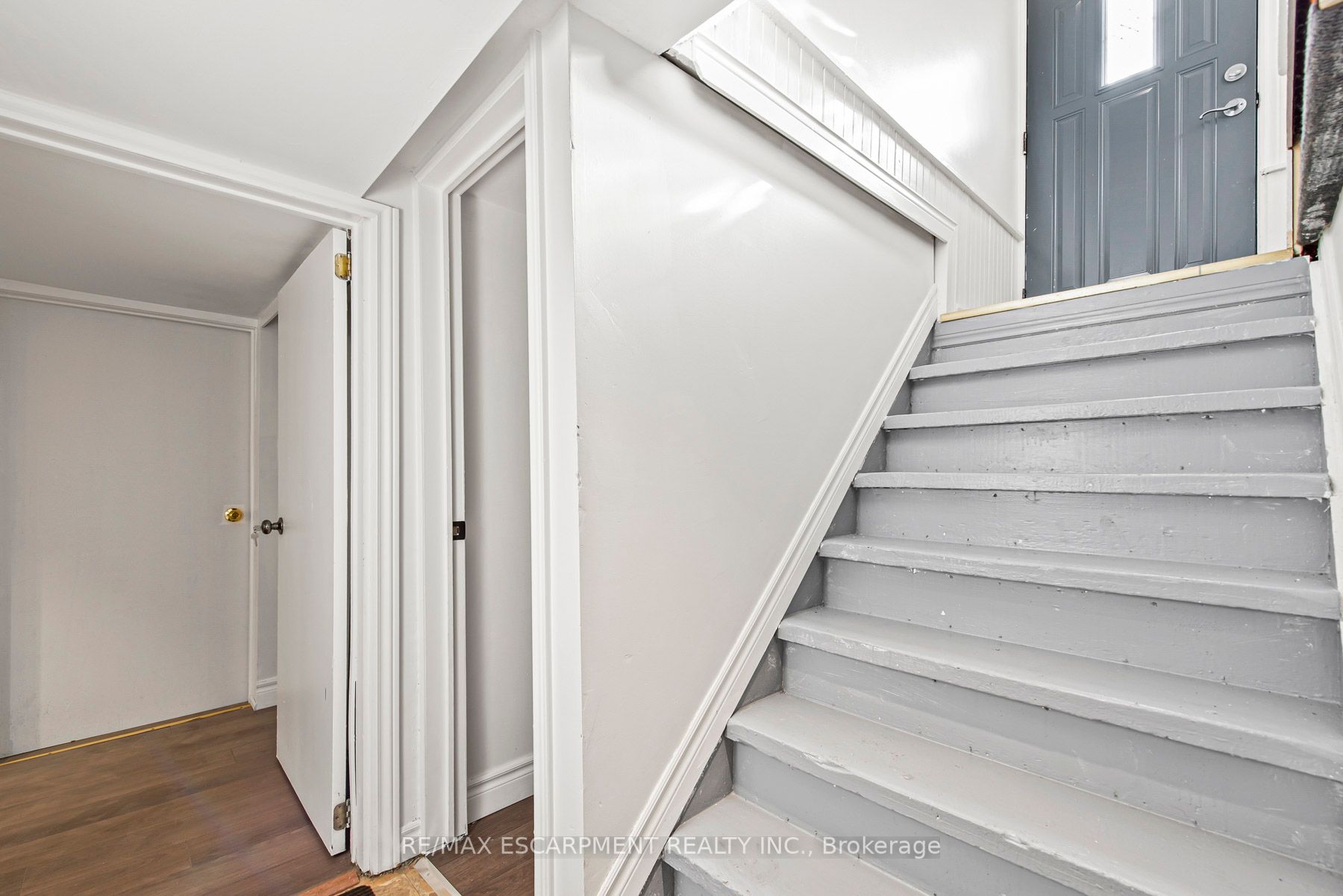92 Sandown Avenue