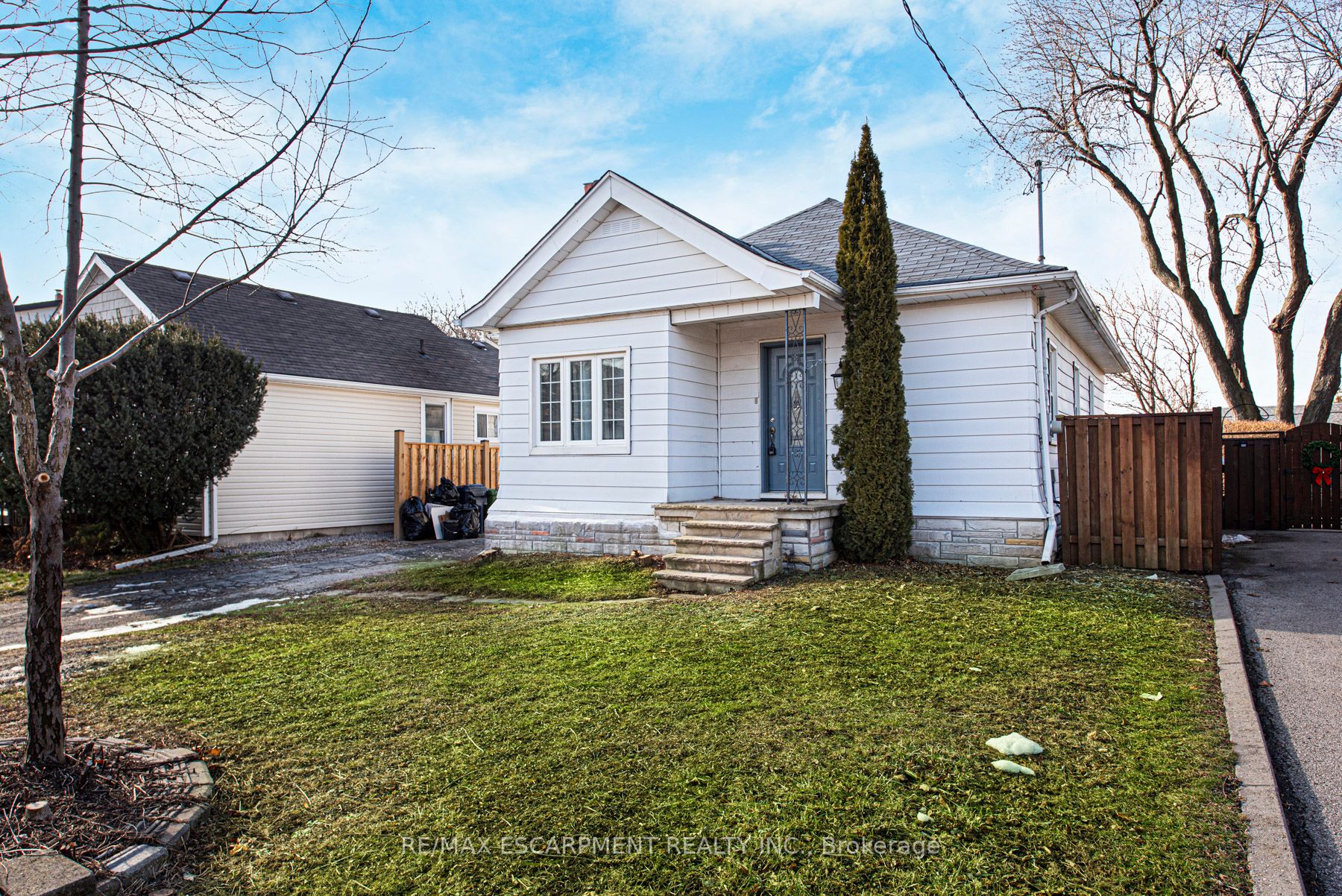 92 Sandown Avenue