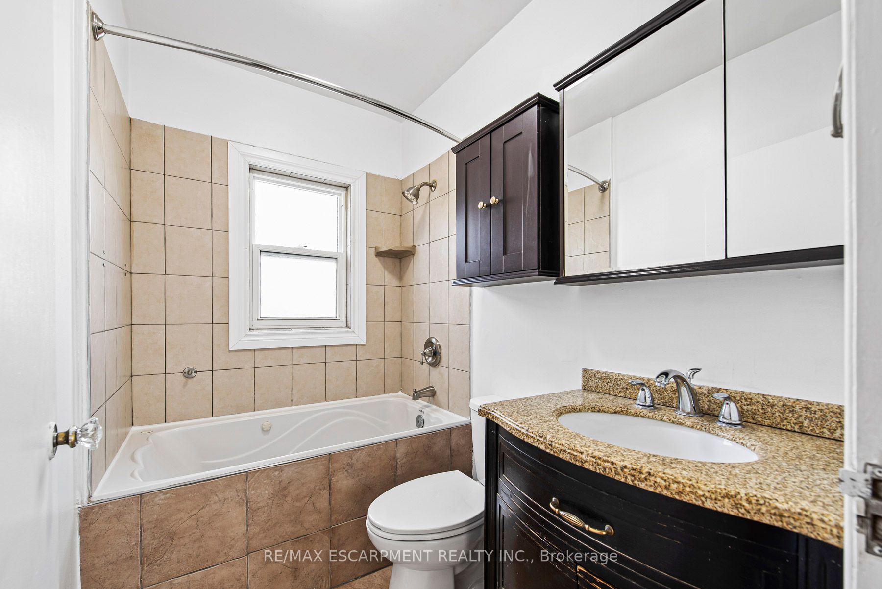 92 Sandown Avenue