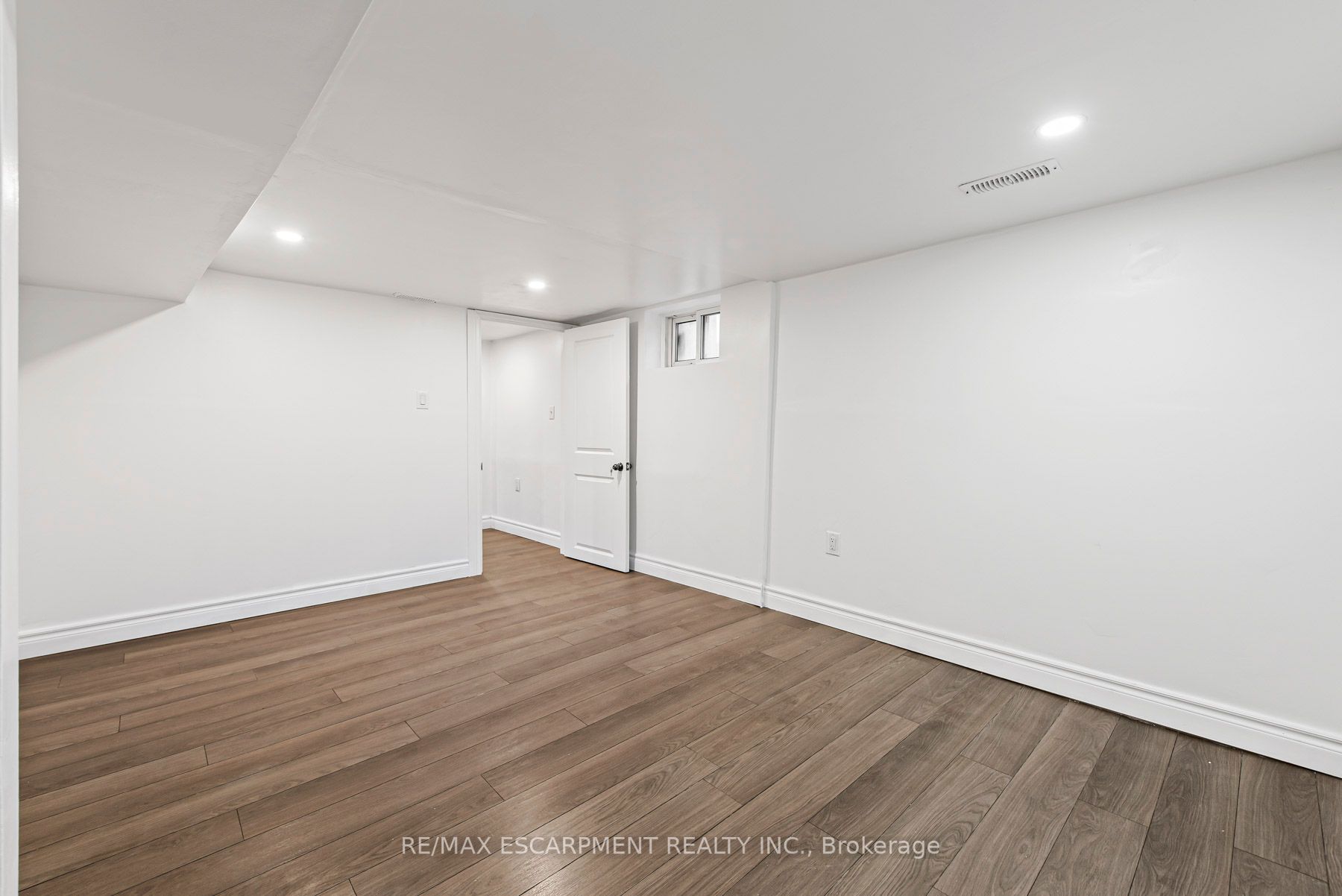 92 Sandown Avenue