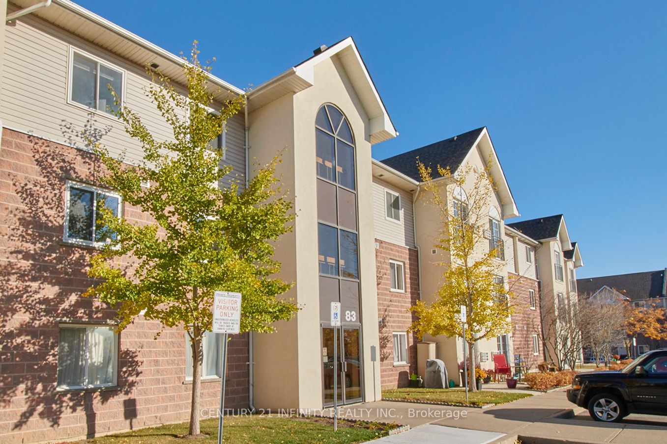 83 Aspen Springs Dr, #204