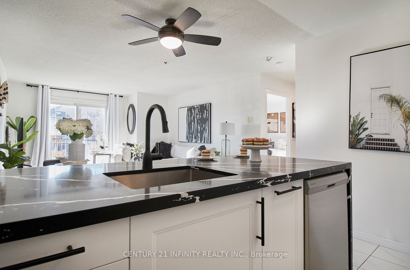 83 Aspen Springs Dr, #204