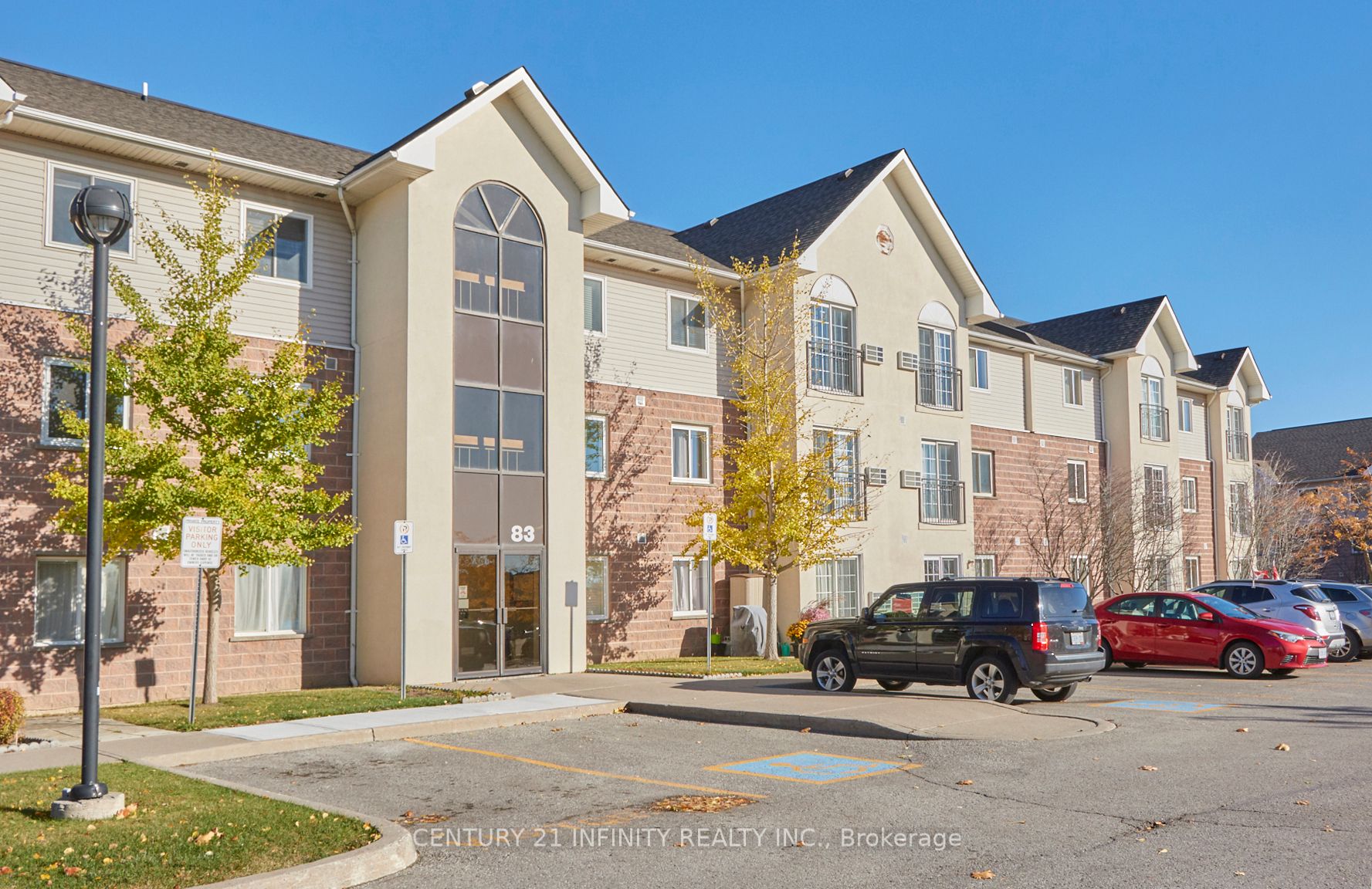 83 Aspen Springs Dr, #204