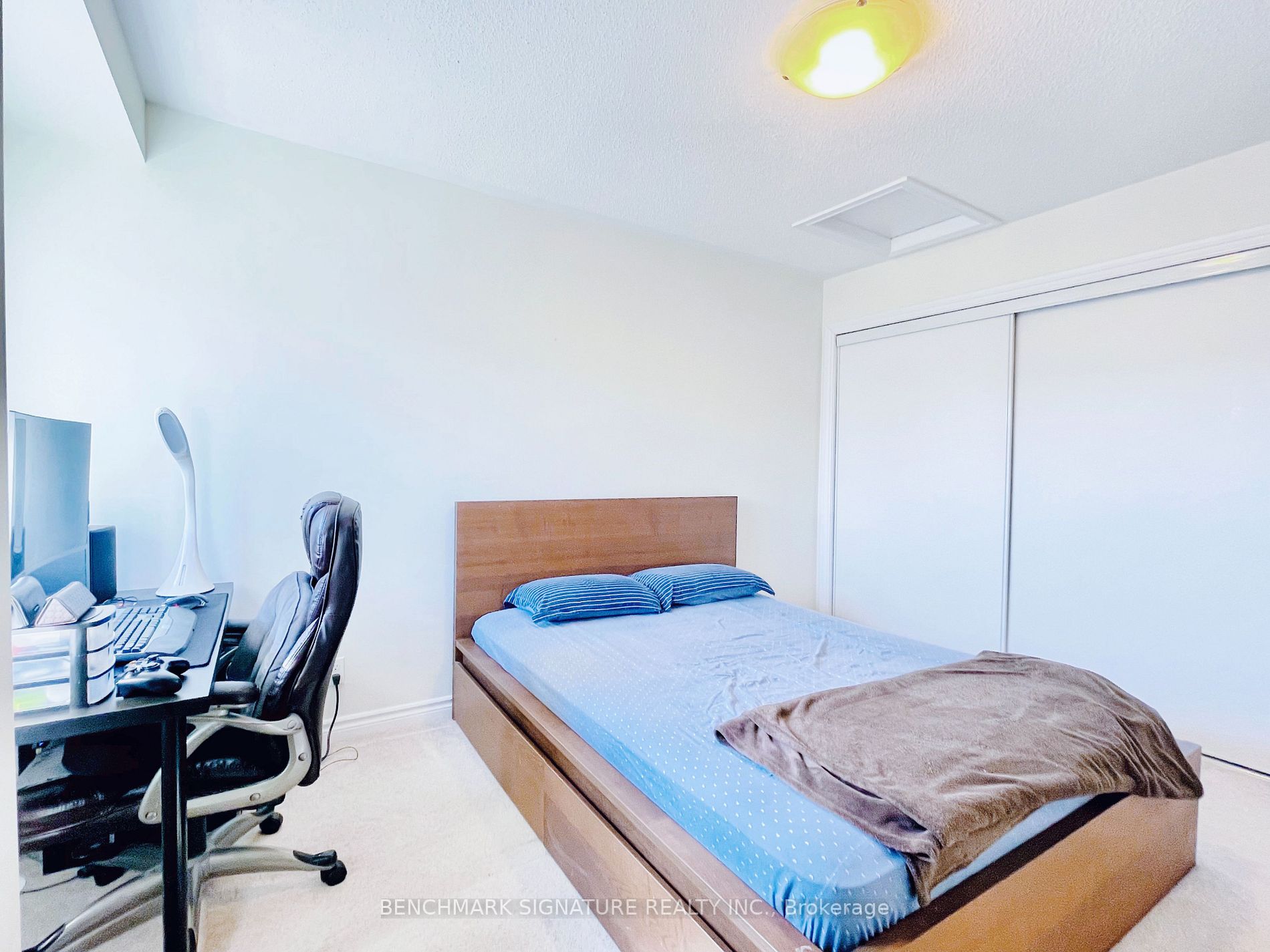 9 Nearco Cres
