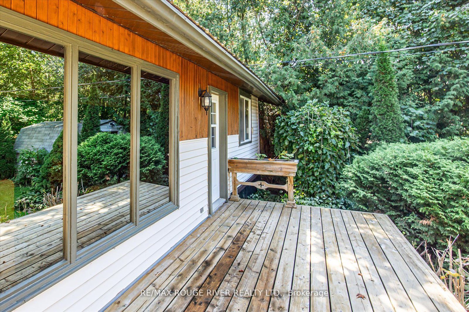 19291 Scugog Point Rd