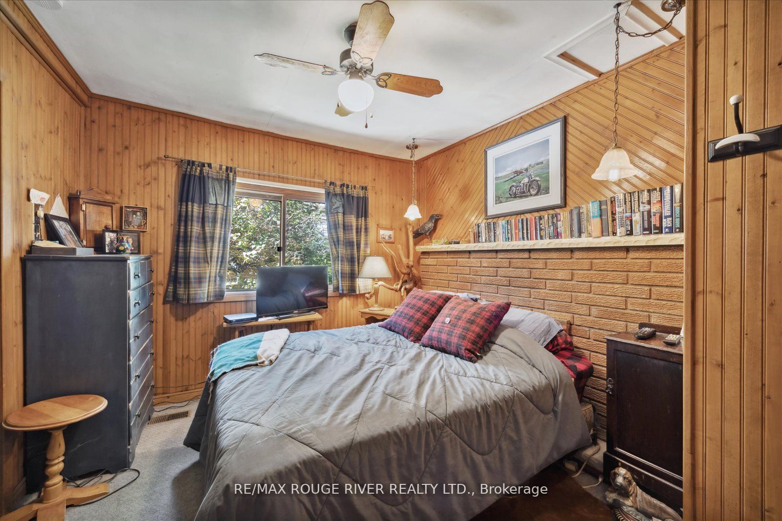 19291 Scugog Point Rd