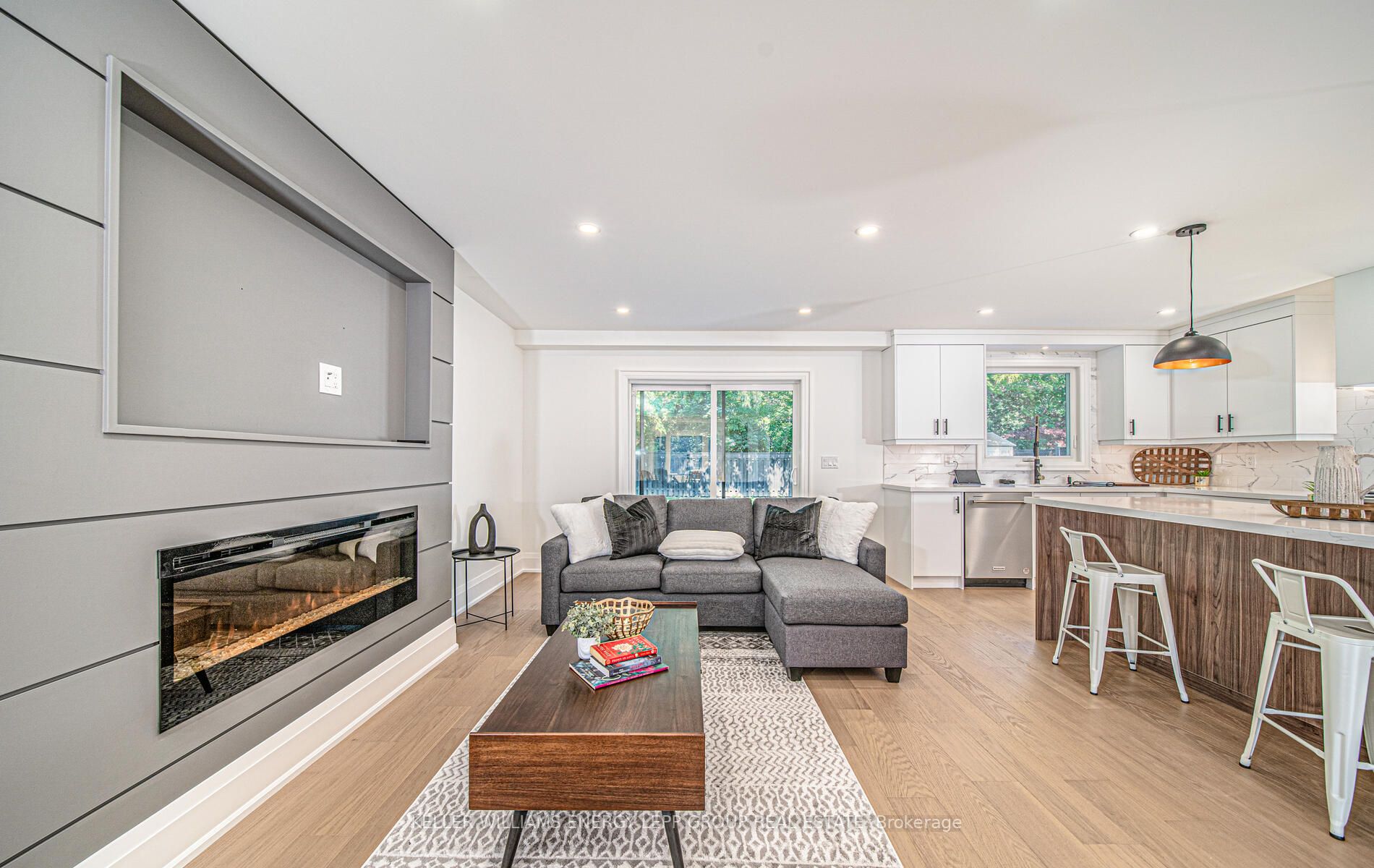 34 Kirkdene Dr