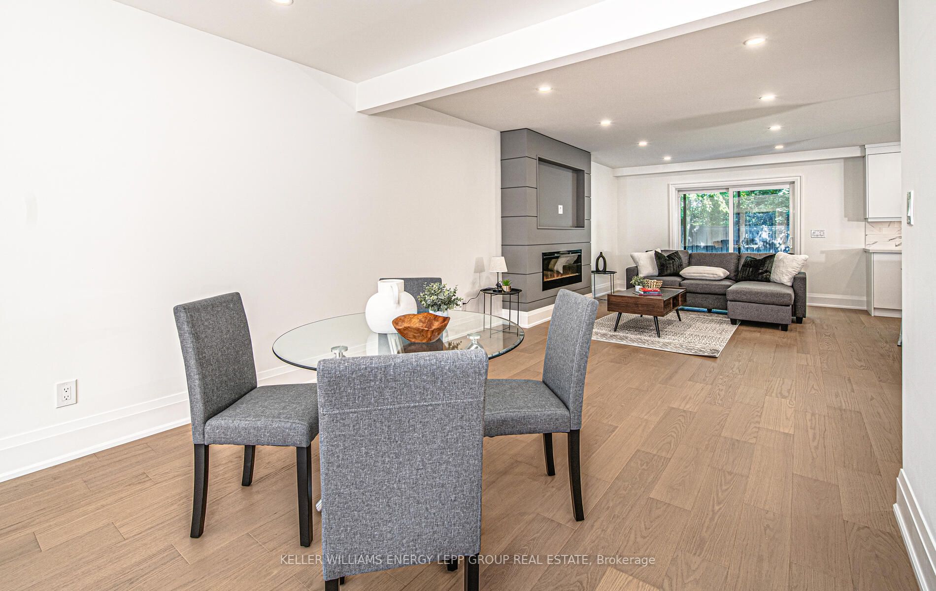 34 Kirkdene Dr