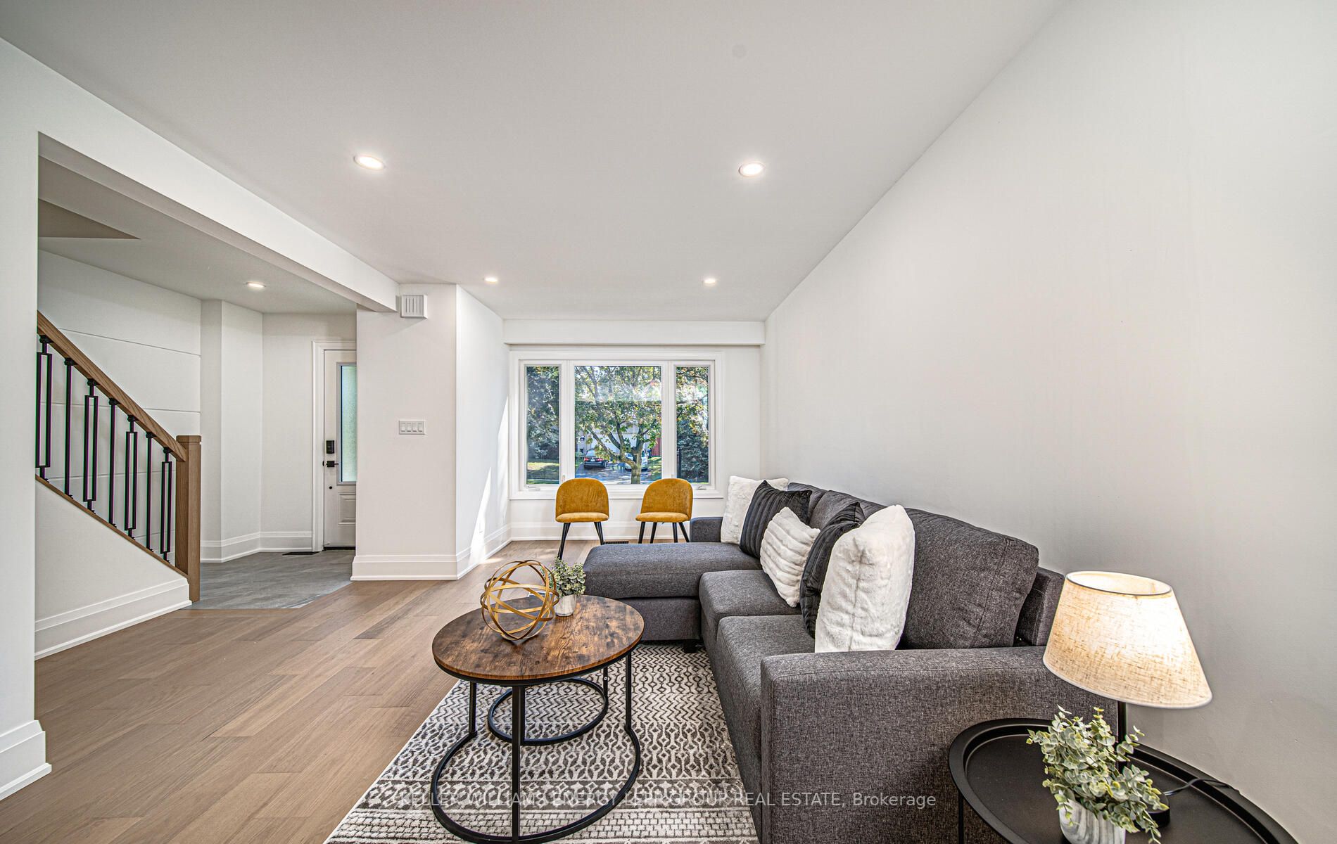 34 Kirkdene Dr