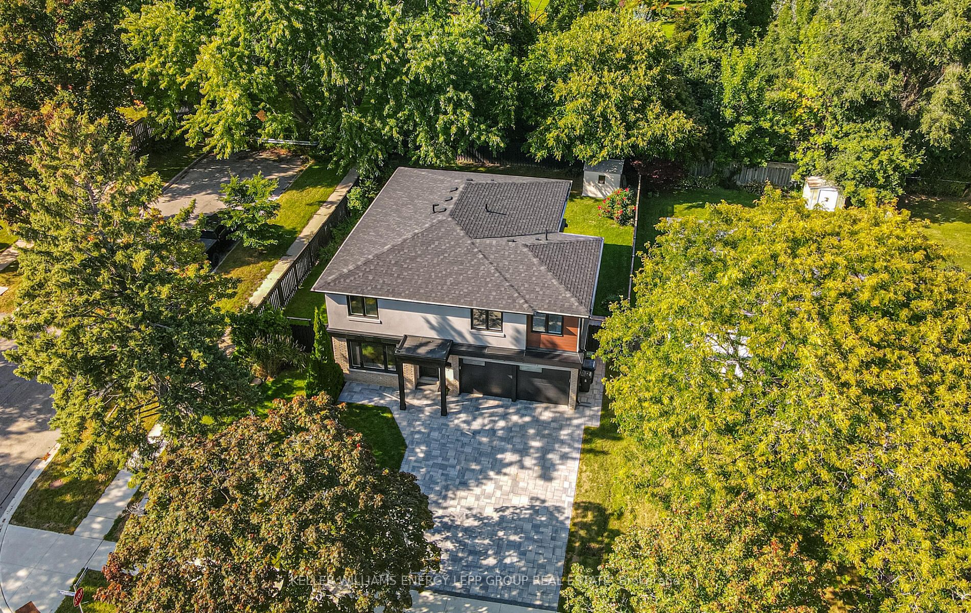 34 Kirkdene Dr