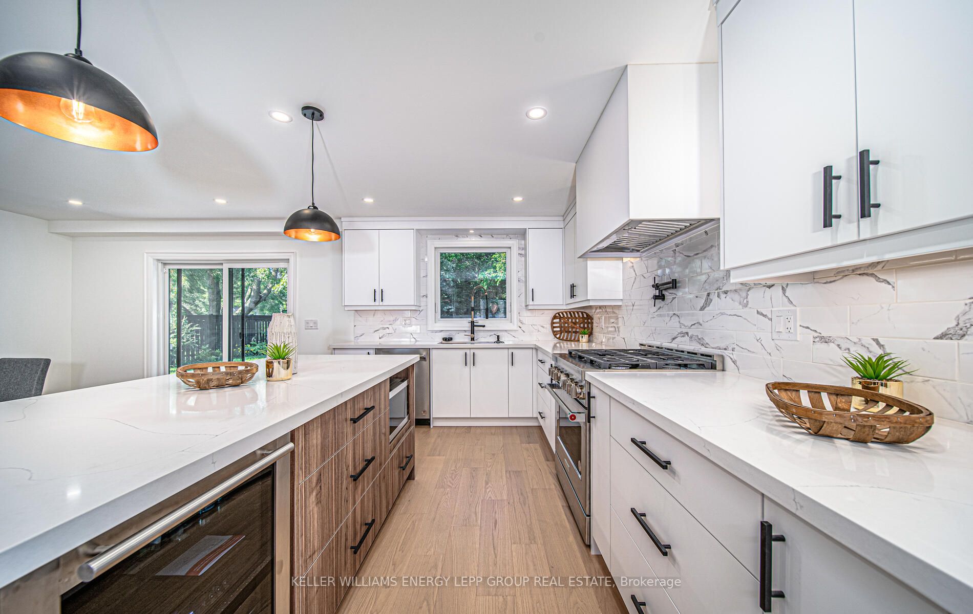 34 Kirkdene Dr
