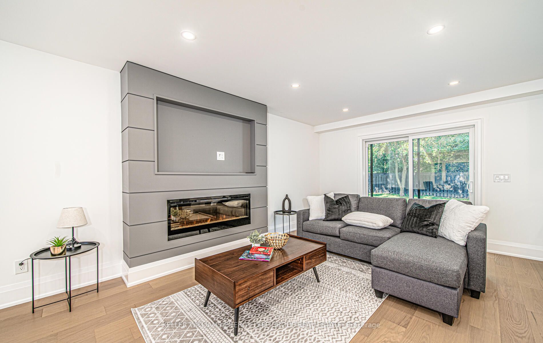 34 Kirkdene Dr