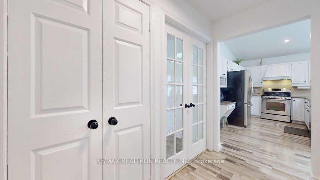 33 Hemmingway Dr