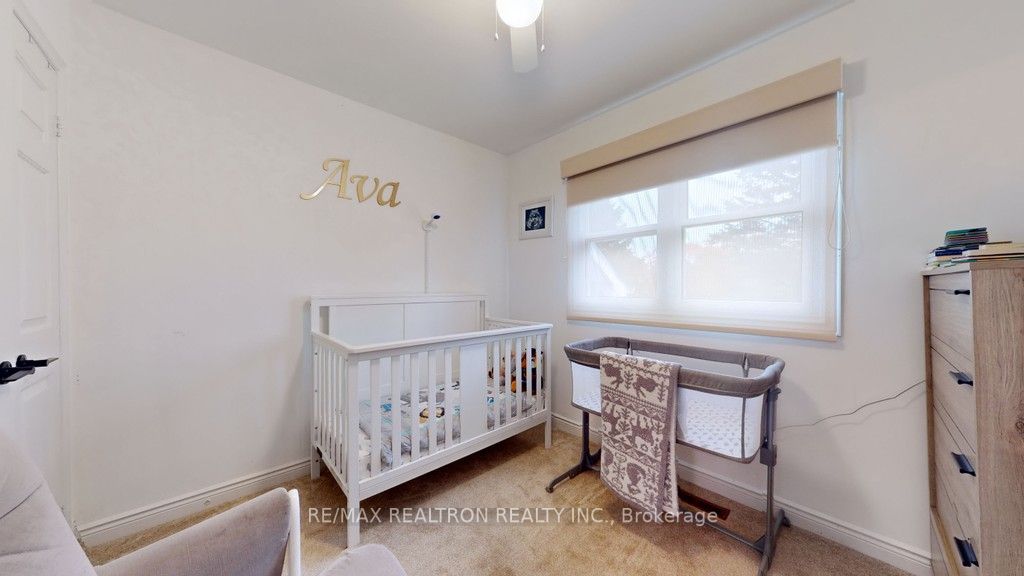 33 Hemmingway Dr