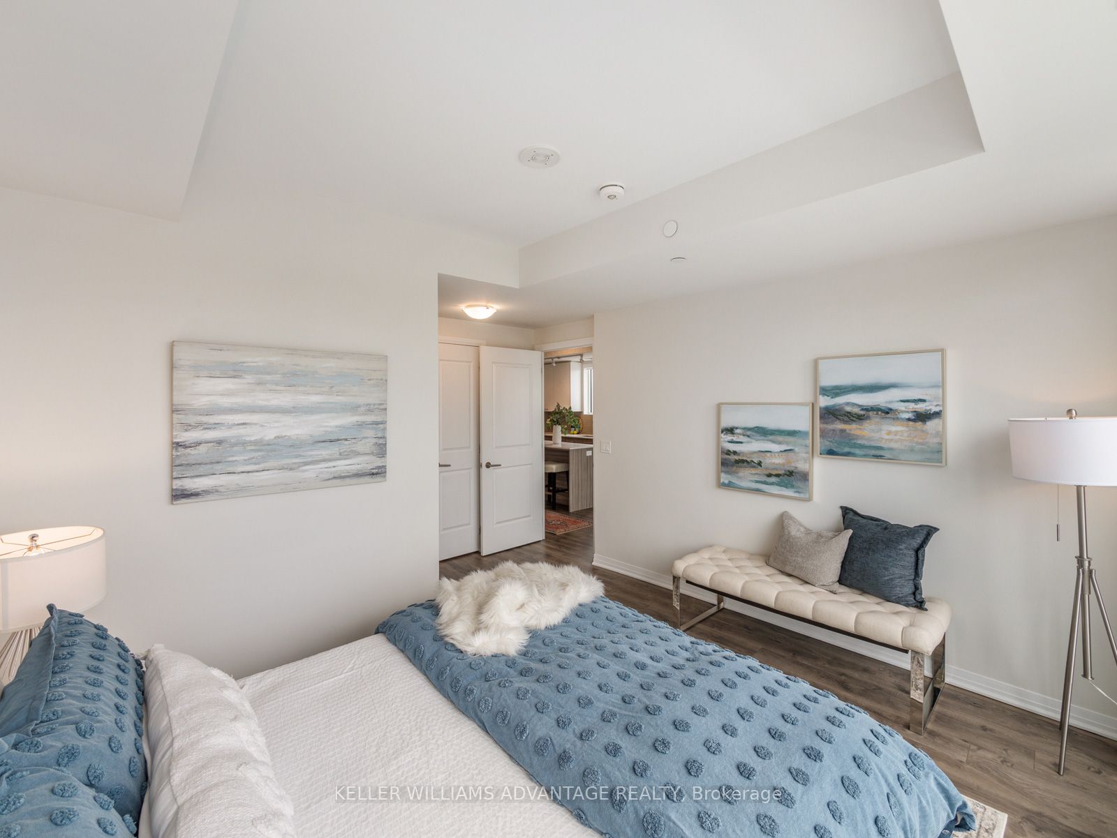 1630 Queen St E, #503