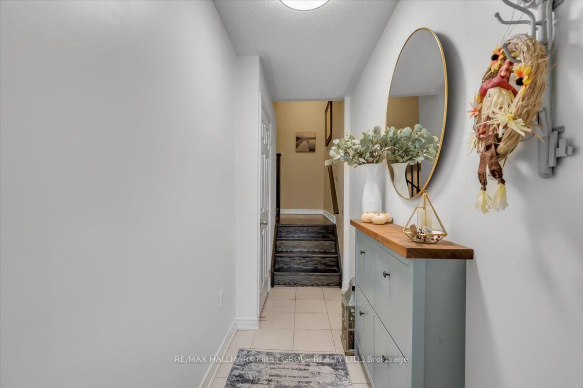 28 Aller Park Way