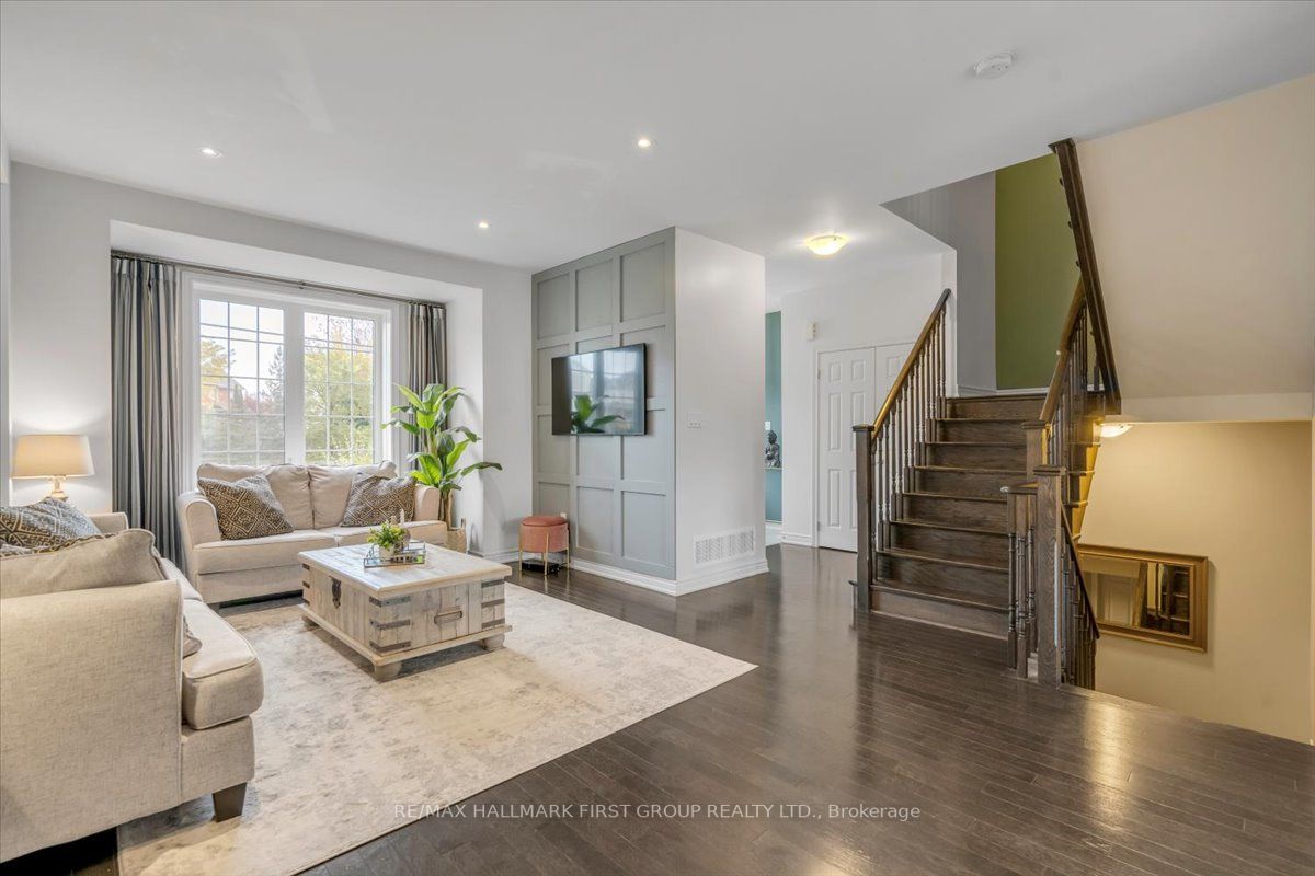 28 Aller Park Way