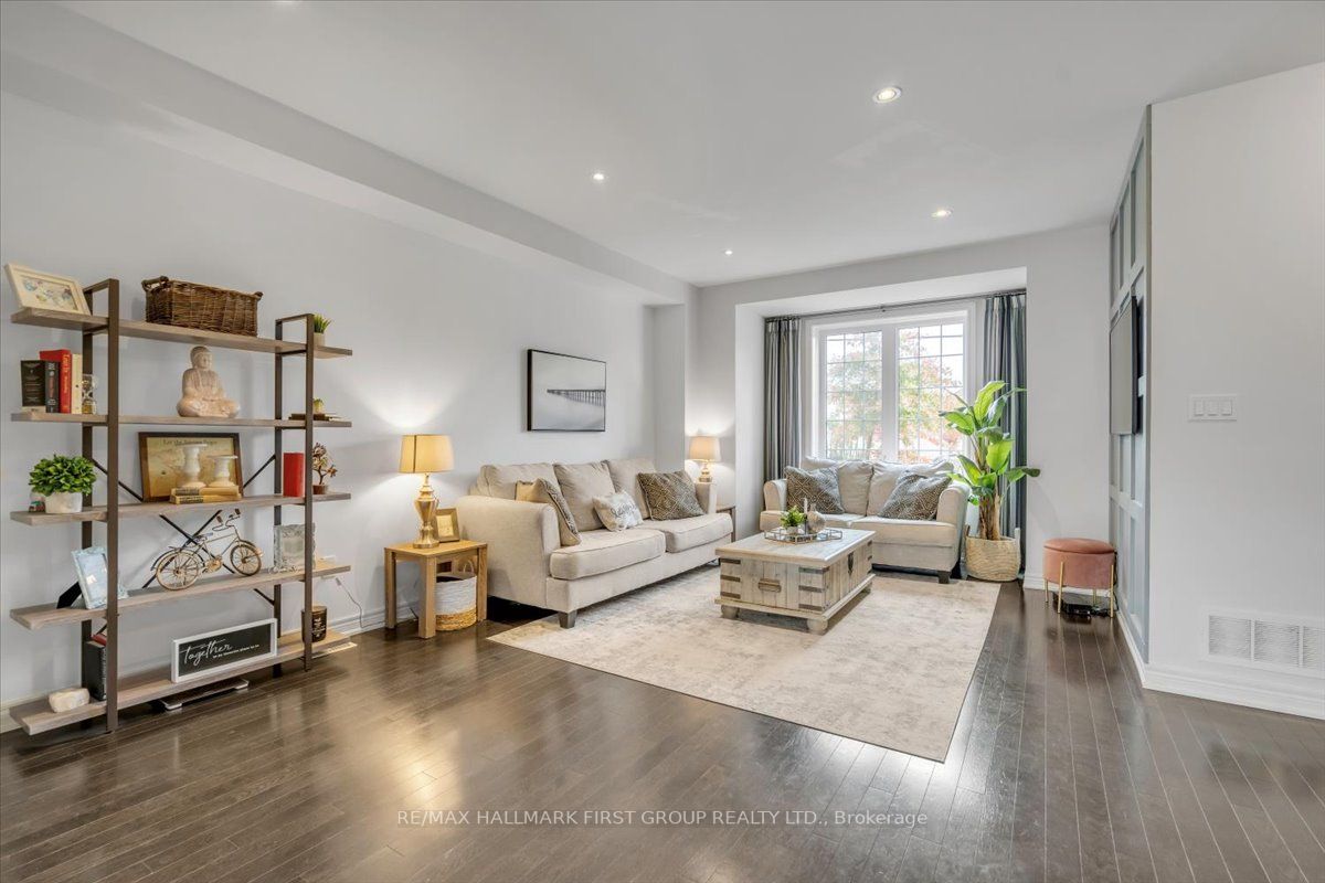 28 Aller Park Way