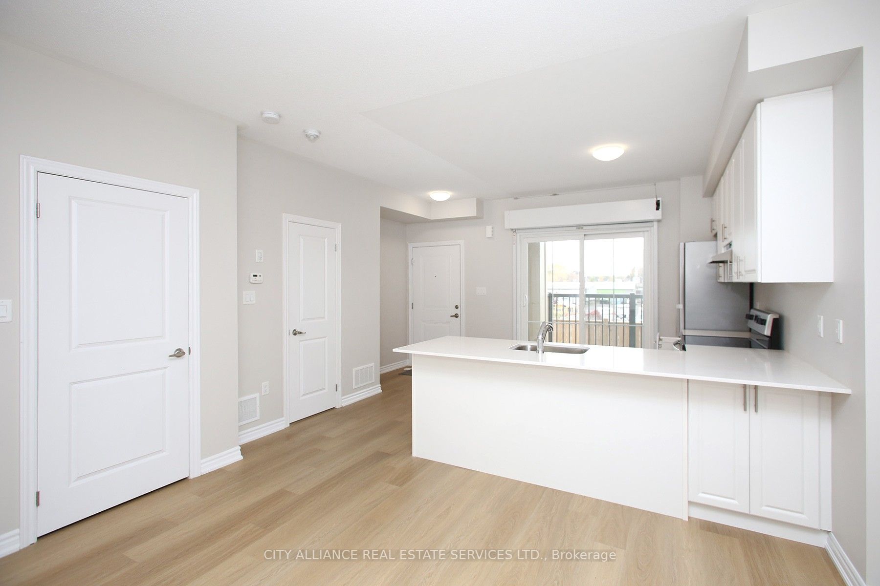 470 Beresford Path, #12