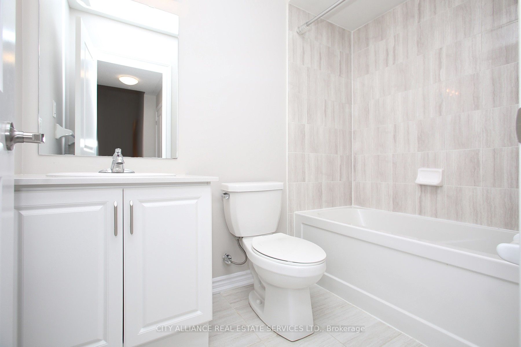 470 Beresford Path, #12