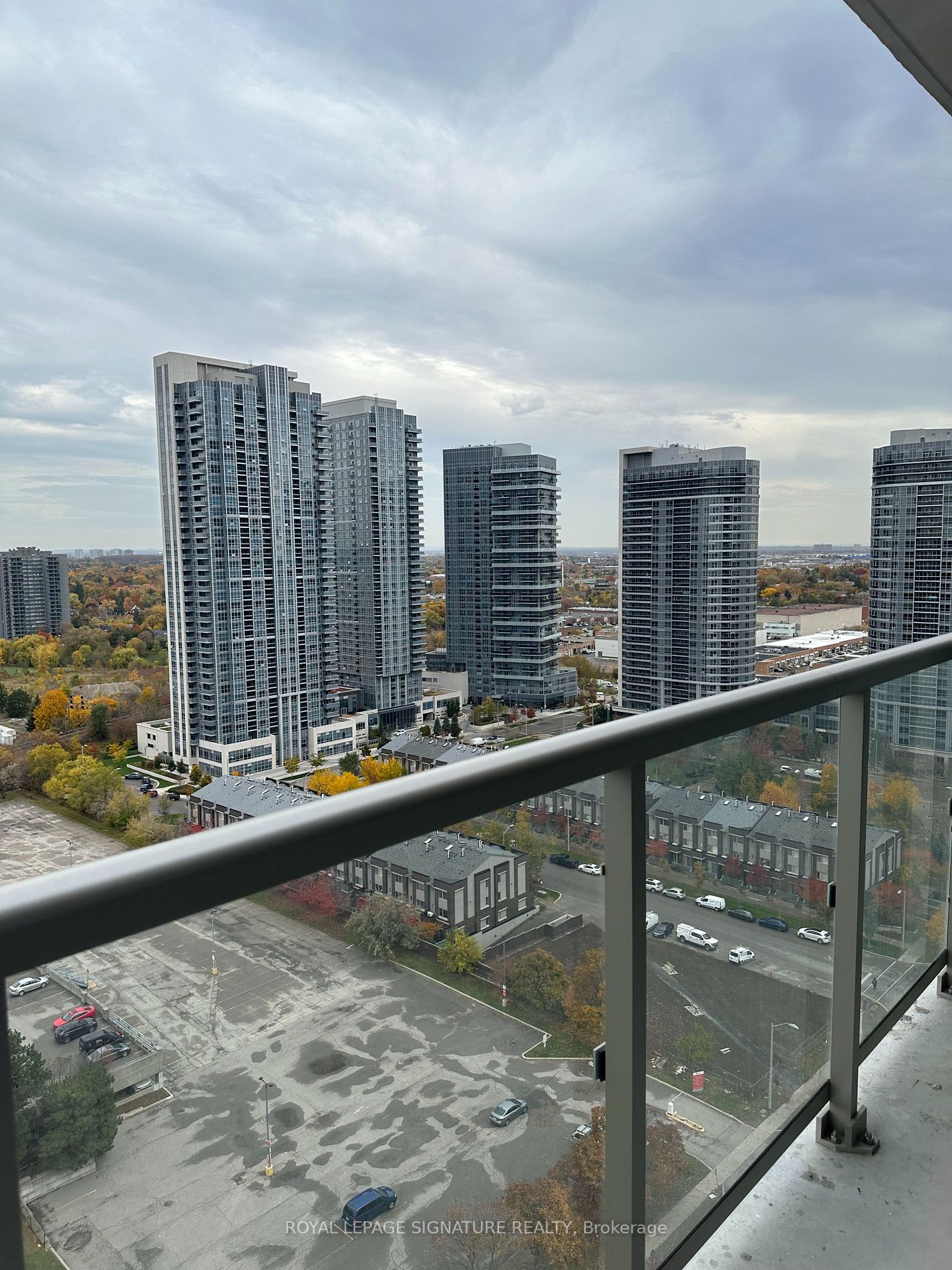 2035 Kennedy Rd, #2205