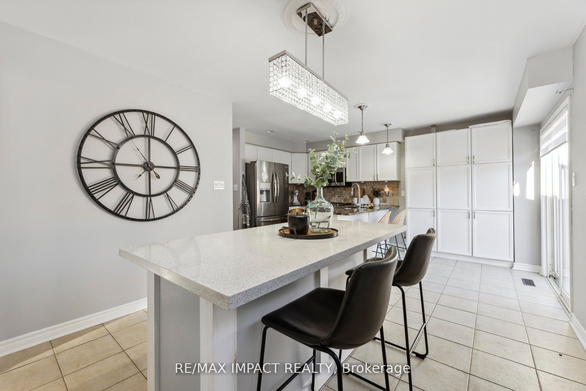 5 Carveth Cres