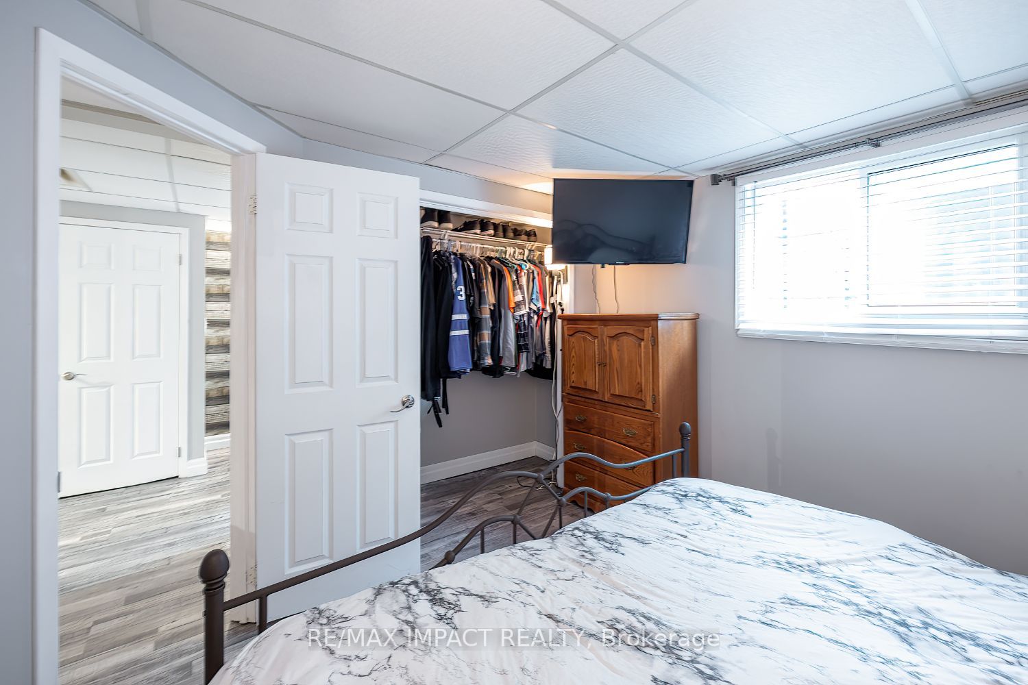 21 Kingsview Court