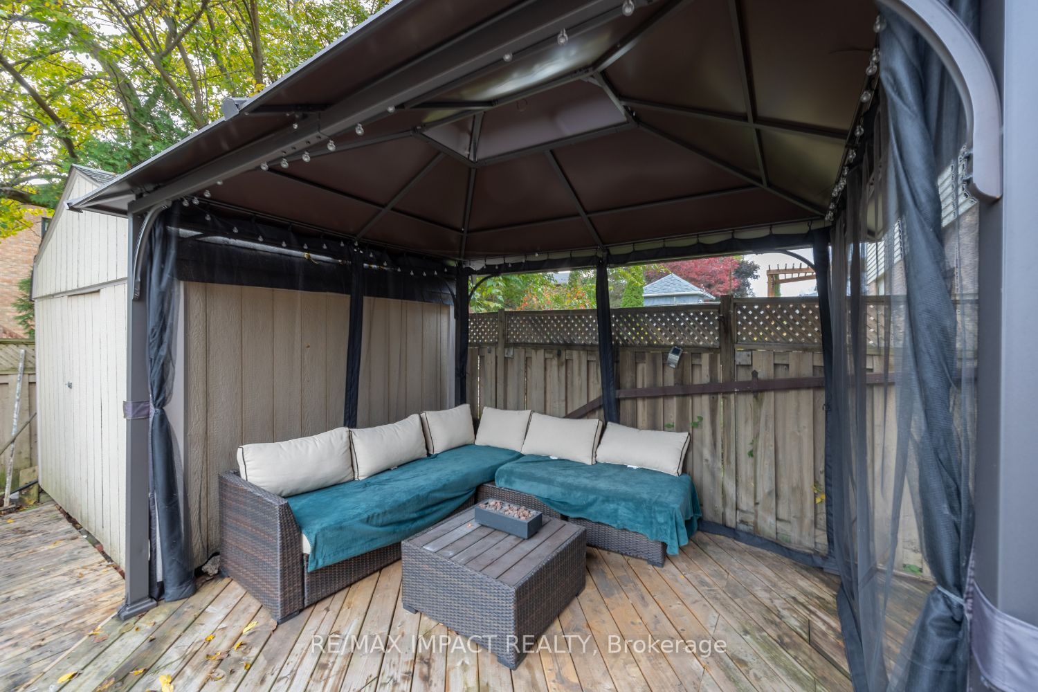 21 Kingsview Court