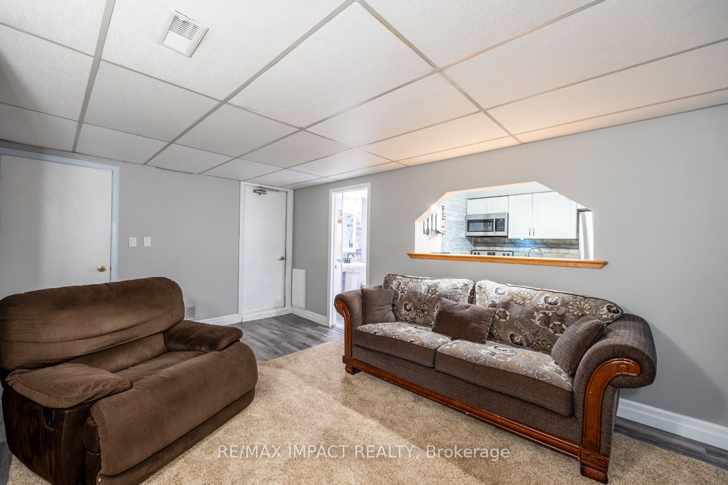 21 Kingsview Court