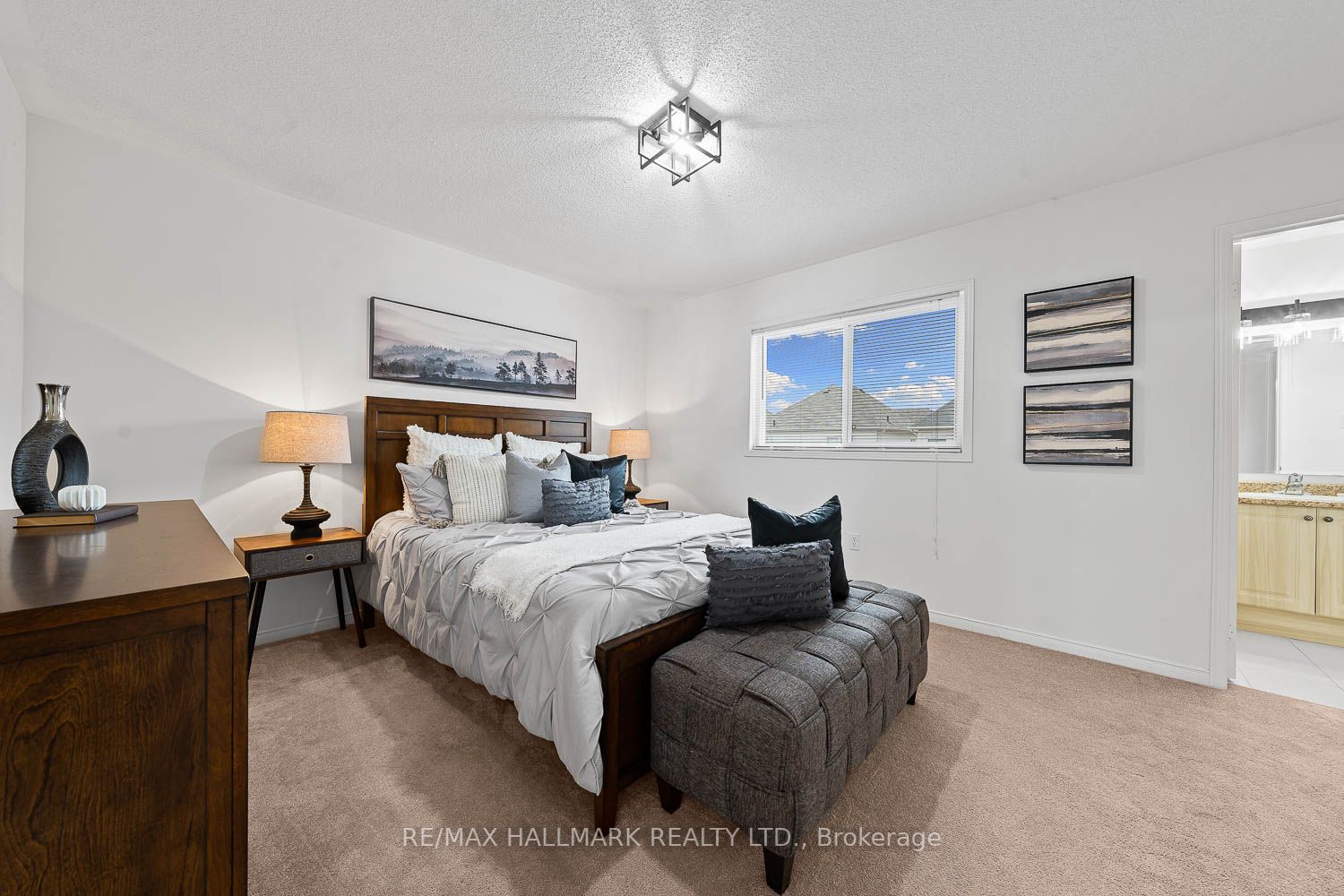 39 Sidney Rundle Ave
