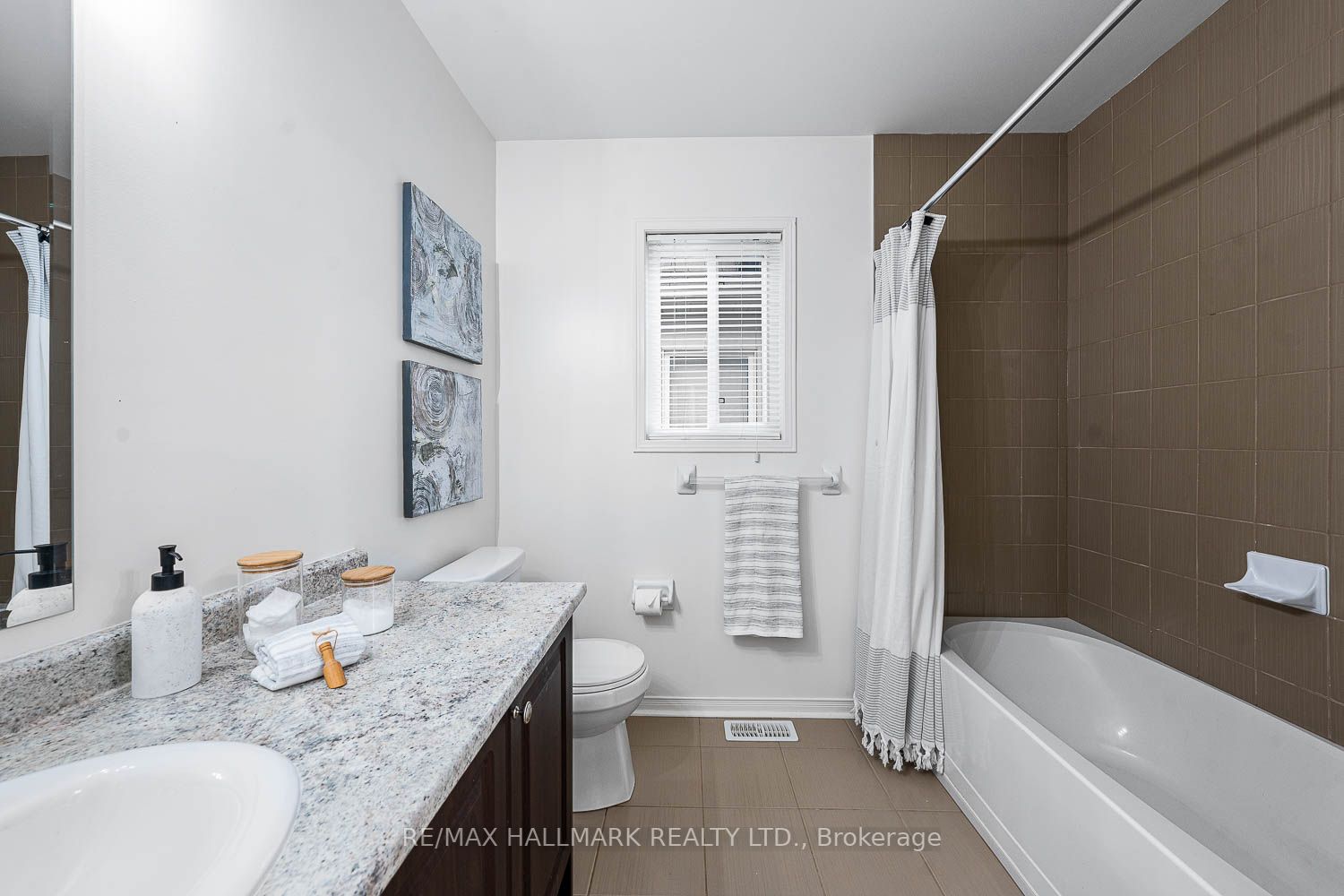 39 Sidney Rundle Ave