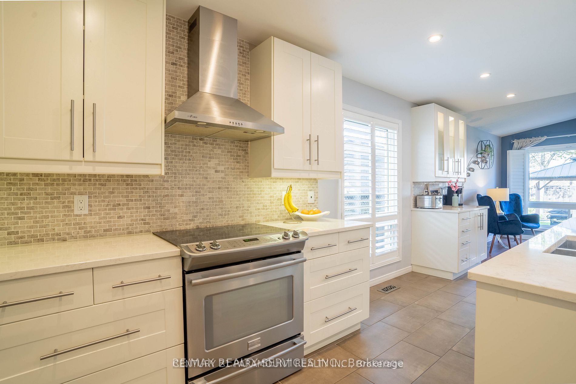100 Fieldcrest Ave, #Upper