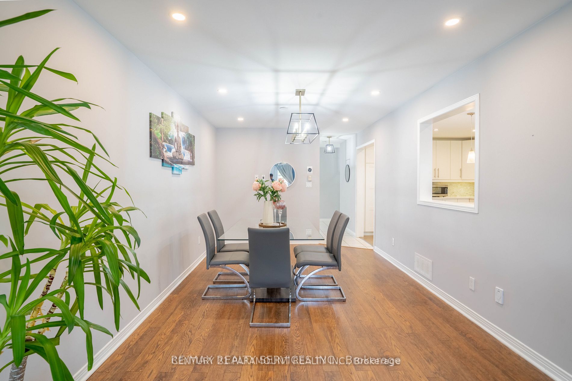 100 Fieldcrest Ave, #Upper