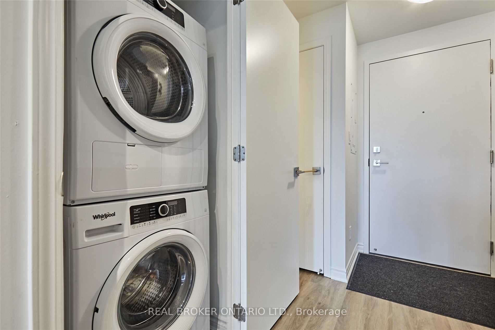 1 Falaise Rd, #405